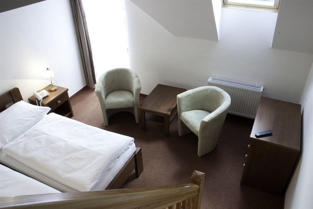 Pytloun Wellness Hotel Hasistejn Misto Екстер'єр фото