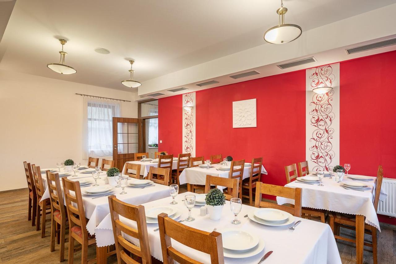 Pytloun Wellness Hotel Hasistejn Misto Екстер'єр фото
