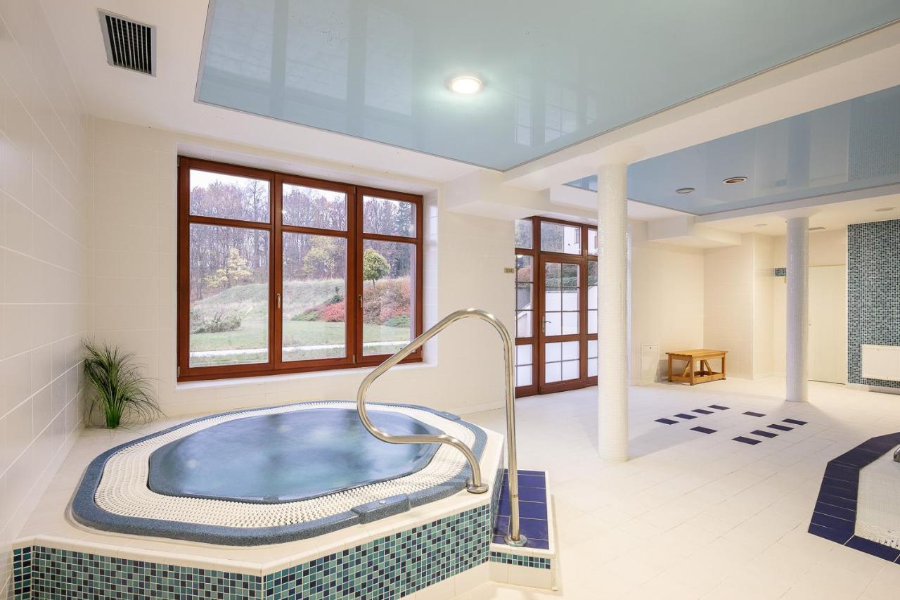Pytloun Wellness Hotel Hasistejn Misto Екстер'єр фото