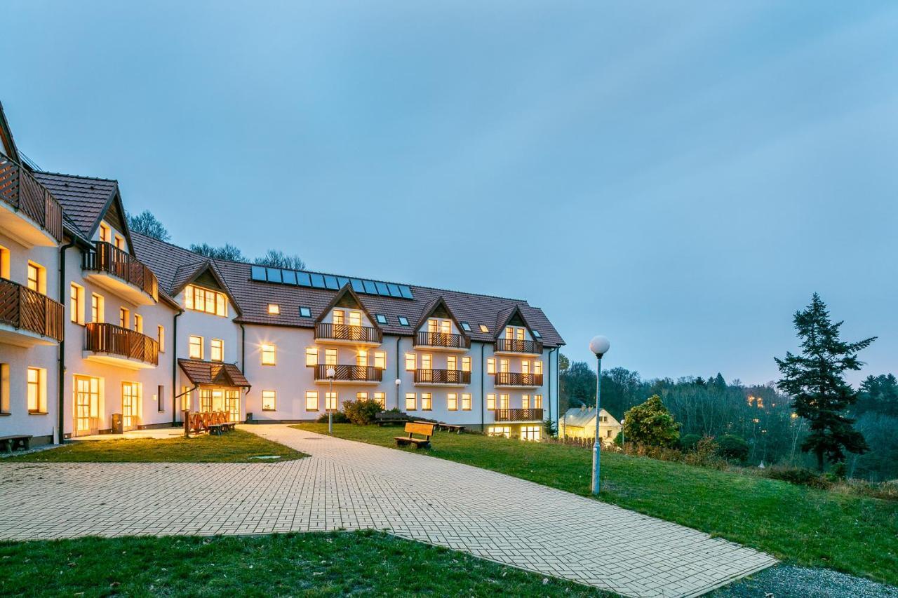 Pytloun Wellness Hotel Hasistejn Misto Екстер'єр фото